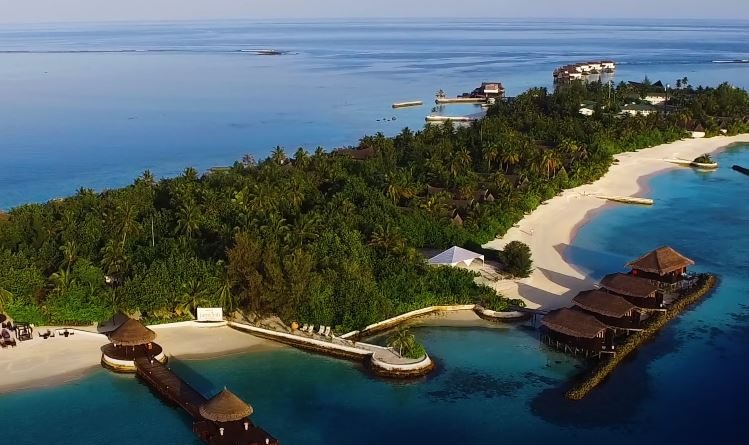 luxury resorts in the Maldives