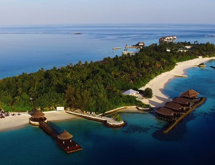 luxury resorts in the Maldives